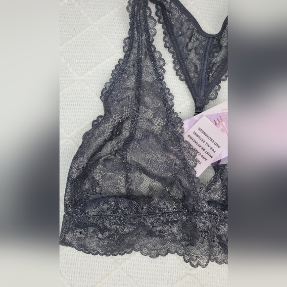 Savage Fenty Shimmer Lace Racerback Grey glittery silver Bralette Size Small - Picture 4 of 15